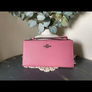 Coach Long Wallet